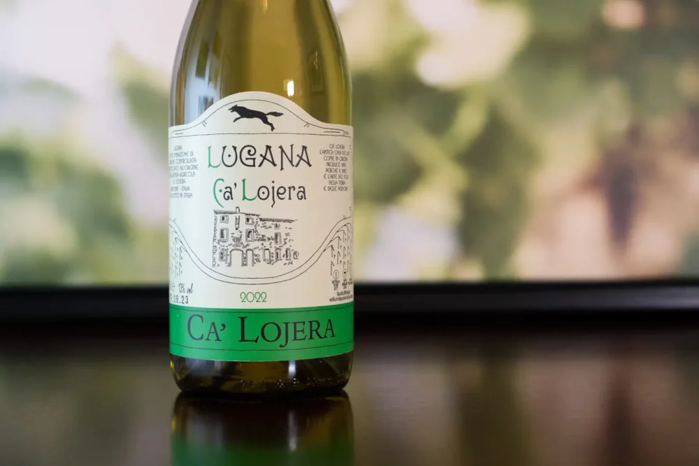 Bottle of 2022 Ca’ Lojera Lugana white wine.