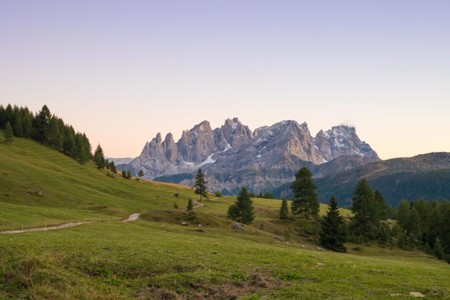 Pale di San Martino in the dwindling light at Rifugio Fuciade. ©Kevin Day/Opening a Bottle