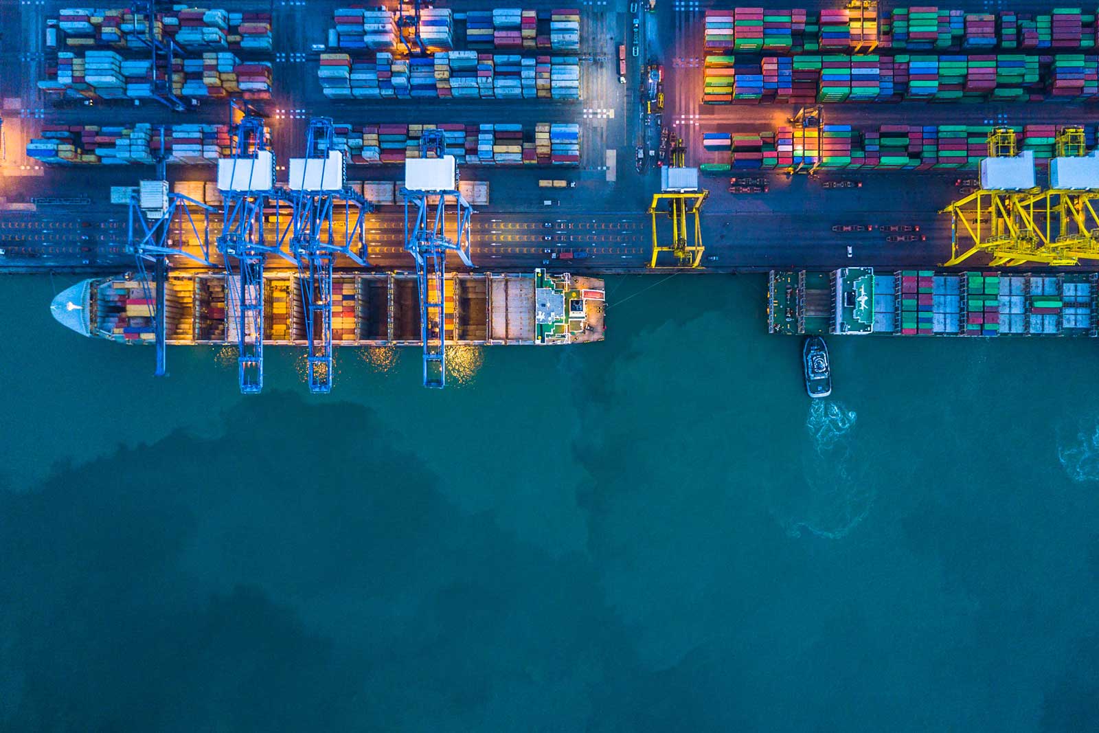 A container ship presumably carrying nothing but European wine, docking at a free-trade port until the trade disputes between Trump and the EU are resolved ... presumably.