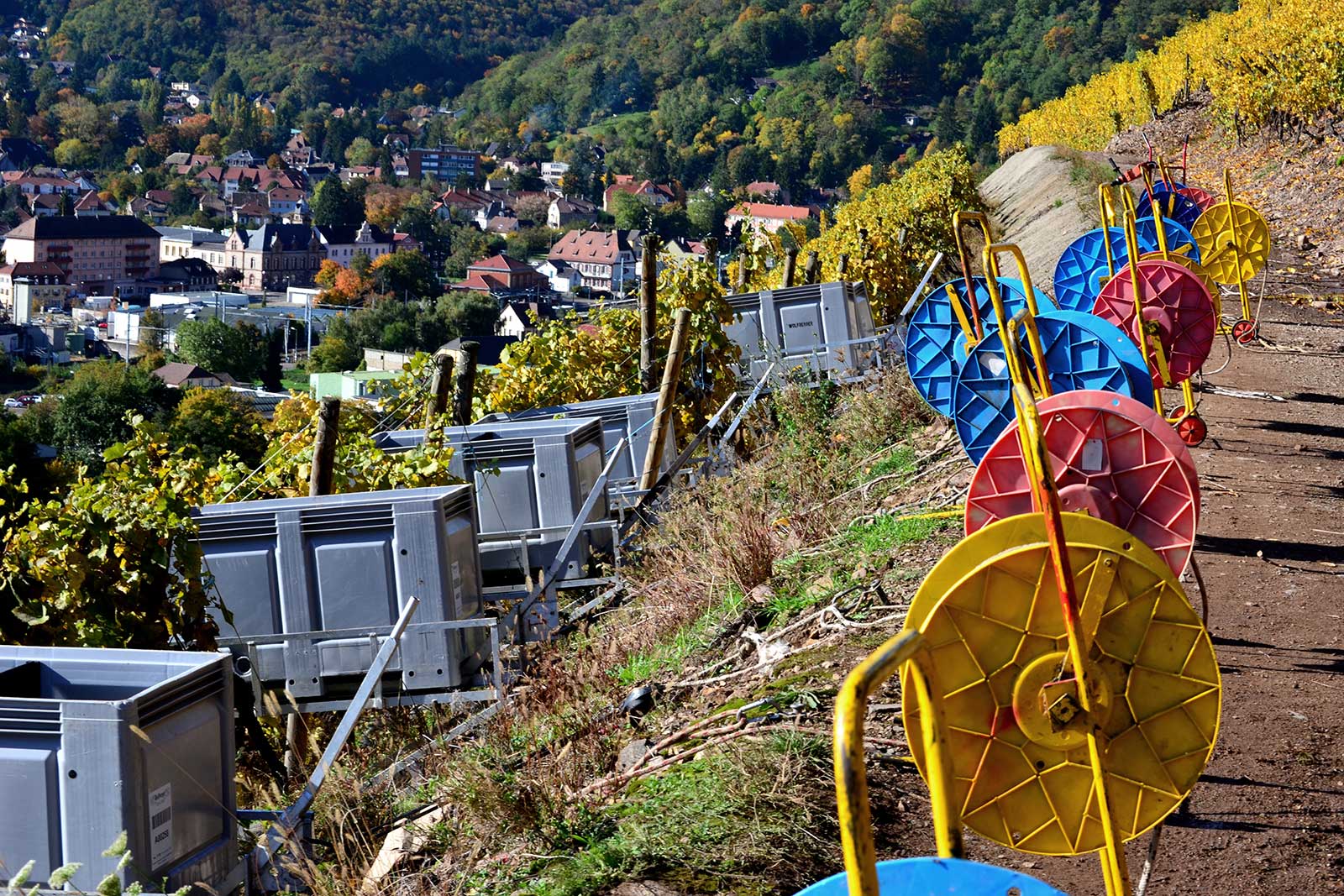 Winches are used for a variety of tasks in the Rangen de Thann, such as plowing and collecting harvest. ©Patricia Didierjean/Conseil Vins Alsace