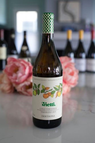 2018 Vietti Colli Tortonesi Derthona Timorasso ©Kevin Day/Opening a Bottle