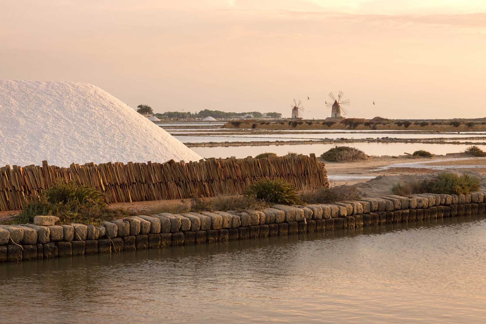 The salt flats of the Marsala Lagoon (Saline della Marsala Laguna). ©Kevin Day/Opening a Bottle