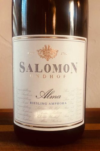 2019 Salomon Undhof ALMA Amphora Riesling ©Ashley Hausman