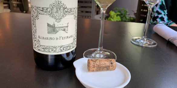 2019 Bodegas del Palacio de Fefinanes "Albariño de Fefinanes" Rias Biaxas ©Kevin Day/Opening a Bottle