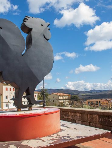 The Gallo Nero is a symbol of Chianti Classico. ©Kevin Day/Opening a Bottle