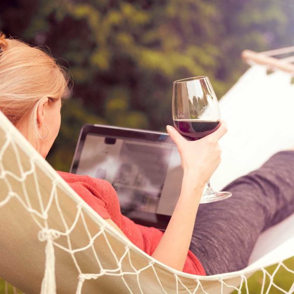 Wine Clinics this Summer with Opening a Bottle