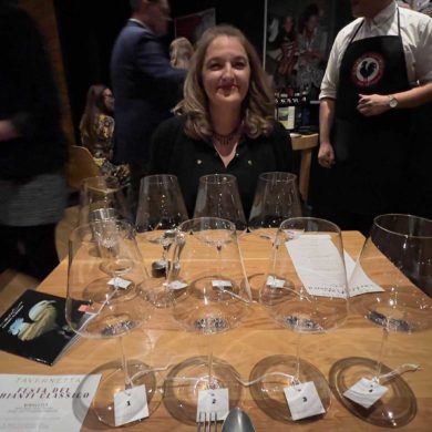 The beginning of the Festa del Chianti Classico dinner at Tavernetta. The glasses would not be empty for long. ©Kevin Day/Opening a Bottle