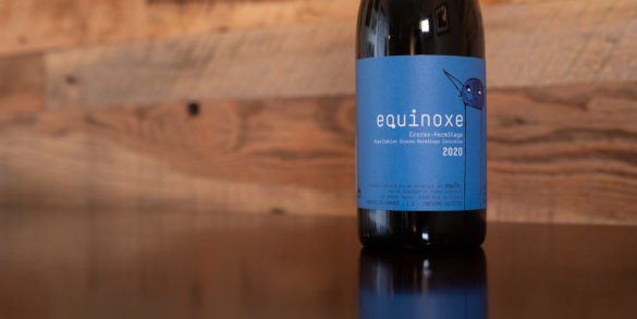 Horizontal image of bottle of 2020 Maxime Graillot Domaine des Lises Equis "Equinoxe" Crozes-Hermitage ©Kevin Day/Opening a Bottle