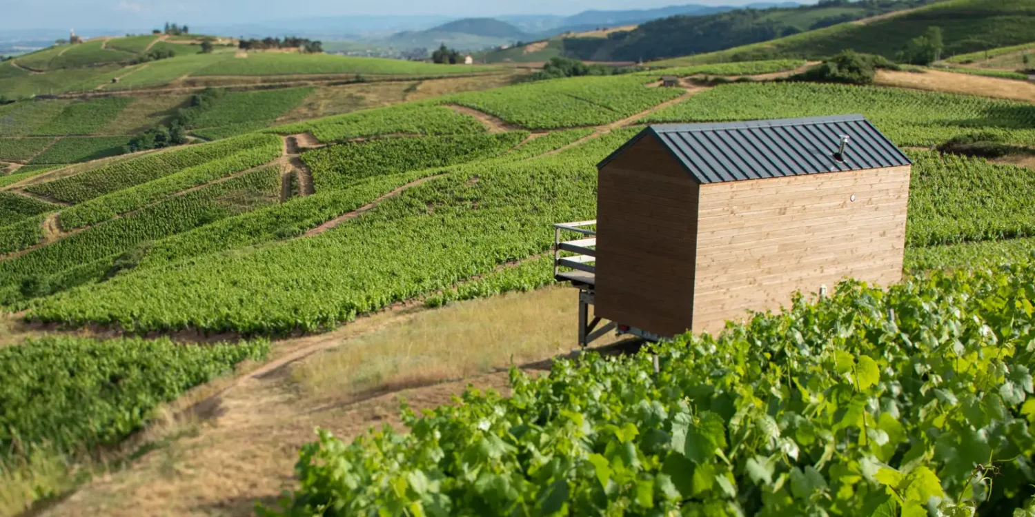 La Cadole du Vigneron is a tiny home situated at the top of the vineyards of Fleurie.