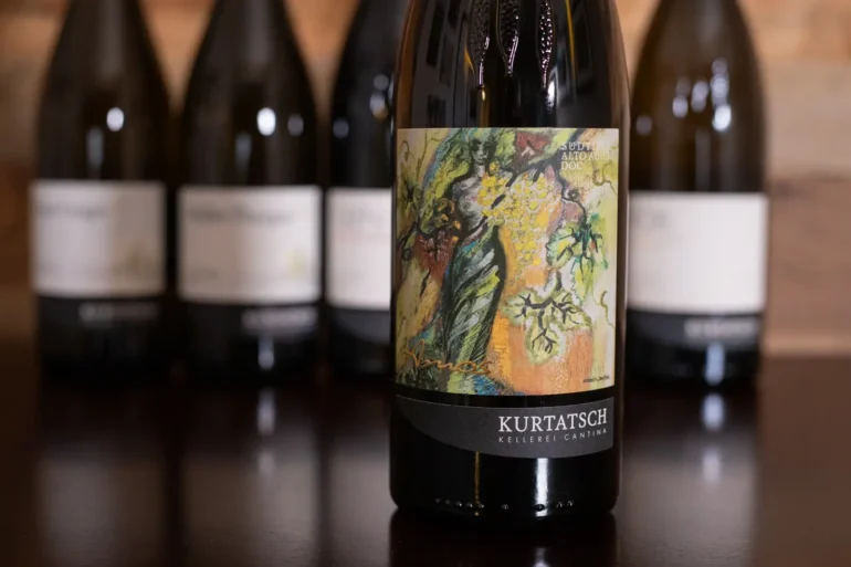 Alto Adige wines to buy: 2021 Cantina Kurtatsch "AMOS" Alto Adige Südtirol White