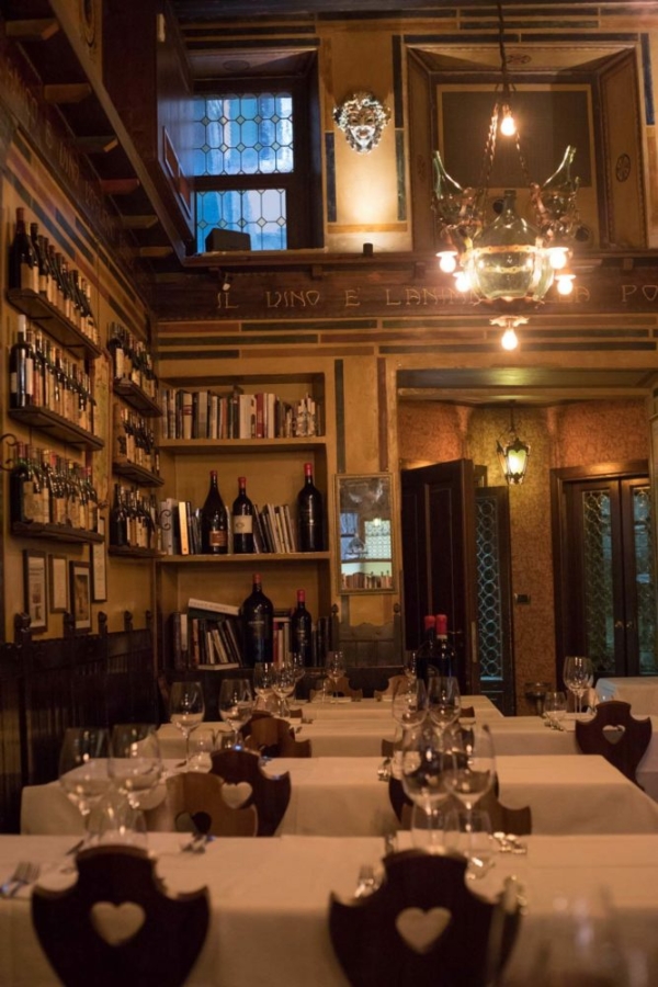 Antica Bottega del Vini, Verona, Italy. ©Kevin Day/Opening a Bottle