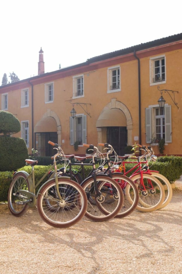Bikes available for use at Villa Cordevigo ©Kevin Day/Opening a Bottle