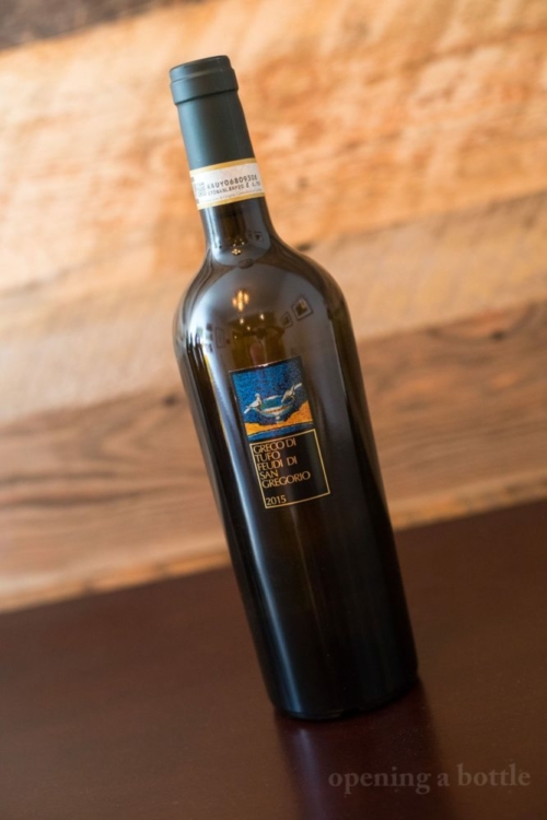 2015 Feudi di San Gregorio Greco di Tufo ©Kevin Day/Opening a Bottle 2015 Feudi di San Gregorio Greco di Tufo ©Kevin Day/Opening a Bottle