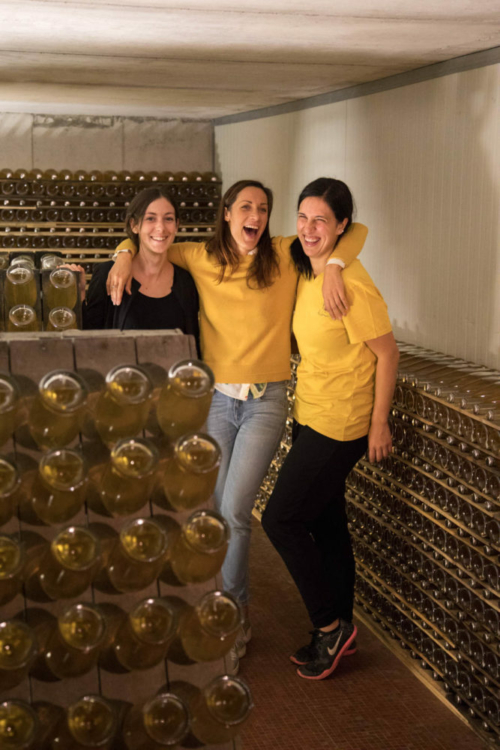 Elisa Dilavanzo with her winery staff at Maeli. ©Kevin Day/Opening a Bottle Elisa Dilavanzo with her winery staff at Maeli. ©Kevin Day/Opening a Bottle