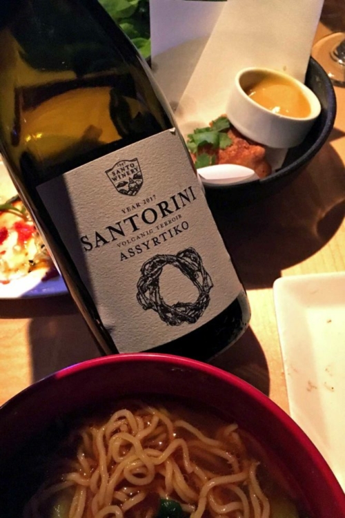 2017 Santo Winery Santorini Assyrtiko. ©Kevin Day/Opening a Bottle 2017 Santo Winery Santorini Assyrtiko. ©Kevin Day/Opening a Bottle