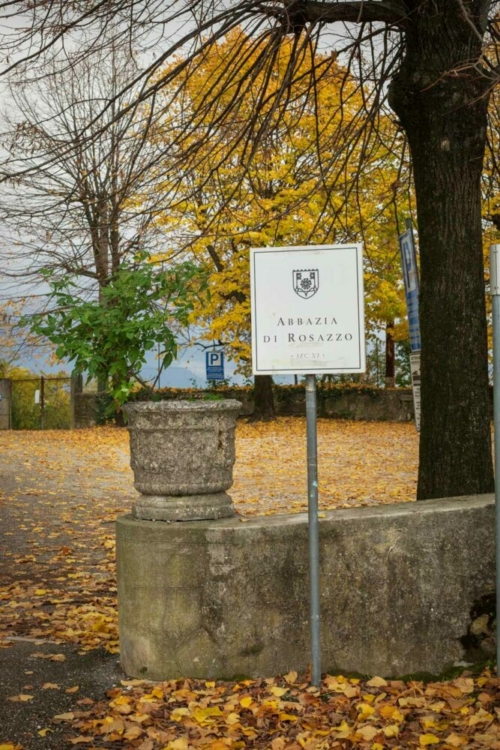Entrance sign to Abbazia di Rosazzo.